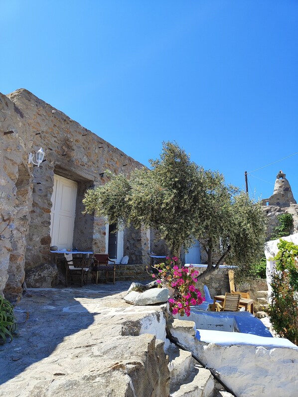 House, 1 Bedroom, Smoking, Patio | Garden - Artemis Studio Pyrgi (Mykonos)