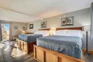 Desk, iron/ironing board, free WiFi, bed sheets