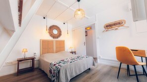3 bedrooms, Internet, bed sheets