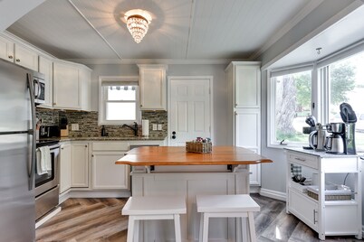 Three Bedroom Aksarben Cottage