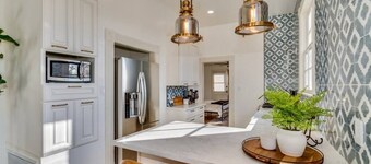 Stanton Residence - Downtown Victorian Classic