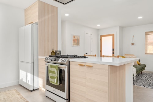 Sunburst Hacienda Hot Tub Firepit Pool Ping-Pong