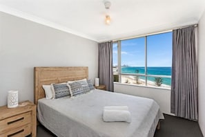 2 bedrooms, iron/ironing board, free WiFi