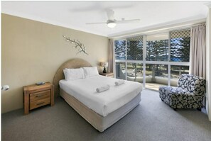 2 bedrooms, bed sheets