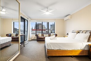 4 Schlafzimmer, Bügeleisen/Bügelbrett, kostenloses WLAN, Bettwäsche