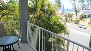 Property grounds - Palm Gables - Comfy little unit in Palm Beach (Gold Coast)