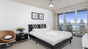 2 bedrooms, desk, iron/ironing board, free WiFi - 2 Bedroom Apartment on the Burleigh Esplanade! (Gold Coast)