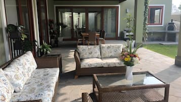 House, 4 Bedrooms, Smoking | Property grounds