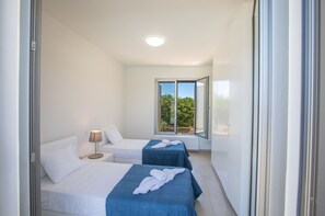Villa, 3 Bedrooms, Private Pool, Garden View - Protaras Holiday Villa Kg81 Private 3 Bedroom Villa With Pool (Ayia Napa)