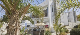 Protaras Pearl Villa