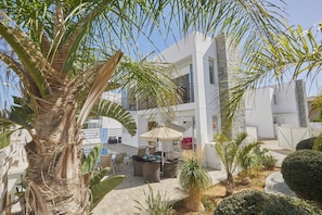 Villa, 3 Bedrooms, Private Pool, Garden View | Exterior