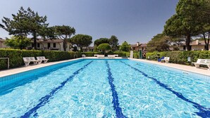 Outdoor pool - Villa With Pool, Garden and Private Parking by Beahost Rentals (Caorle)