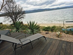 Property grounds - The Nebraska Retreat (Dennes Point)