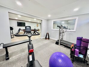 Fitness facility - A Premium Hudson Valley Retreat 60-75min from NYC (Highland Mills)