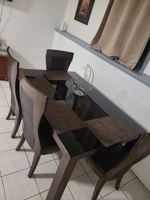 Dining - 2 BR POCONO GETAWAY APT W/ POOL , FIRE PIT AND MORE (East Stroudsburg)