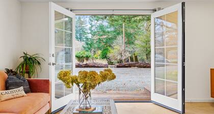 Vineyard View Home + Complimentary Wine Tasting