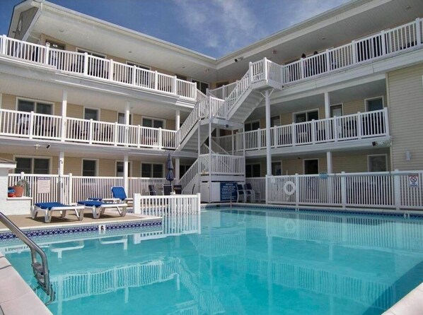 Outdoor pool, a heated pool - NORTH WILDWOOD - 1 BR - 1 Block to BEACH - Heated POOL (Wildwood)