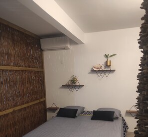 1 غرفة نوم وواي فاي وملاءات أسرّة