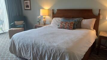 1 bedroom, desk, free WiFi, bed sheets