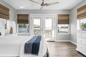 5 chambres, fer et planche à repasser, Wi-Fi gratuit, draps fournis