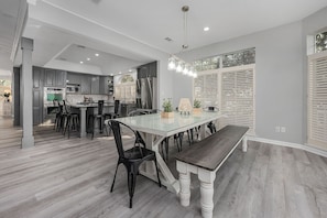 Dining - Koko Kabana * Golf Cart Included & Private Pool (Destin)