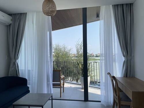 SonLinh House serviced apartments