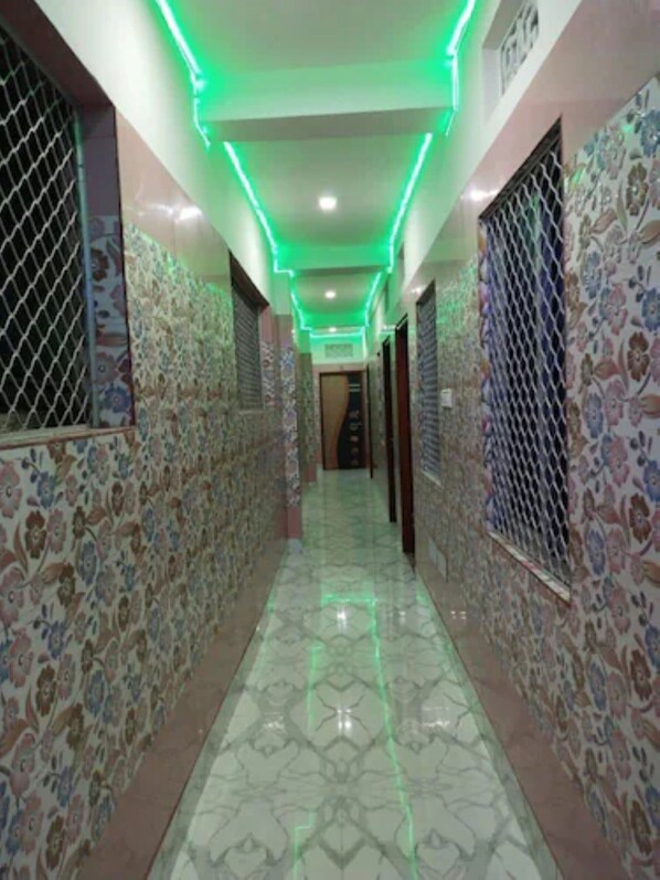 Interior - Goroomgo Ray Home Stay Puri (Puri)