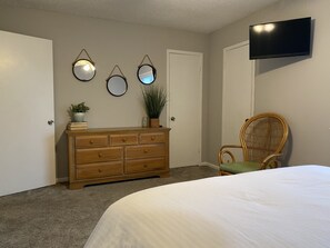 2 chambres, fer et planche à repasser, Wi-Fi gratuit, draps fournis