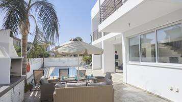 Villa, 3 Bedrooms, Private Pool, Garden View | Property grounds