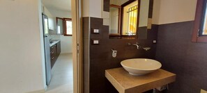 Apartment, 2 Schlafzimmer | Badezimmer