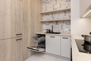 Lavavajillas, utensilios de cocina