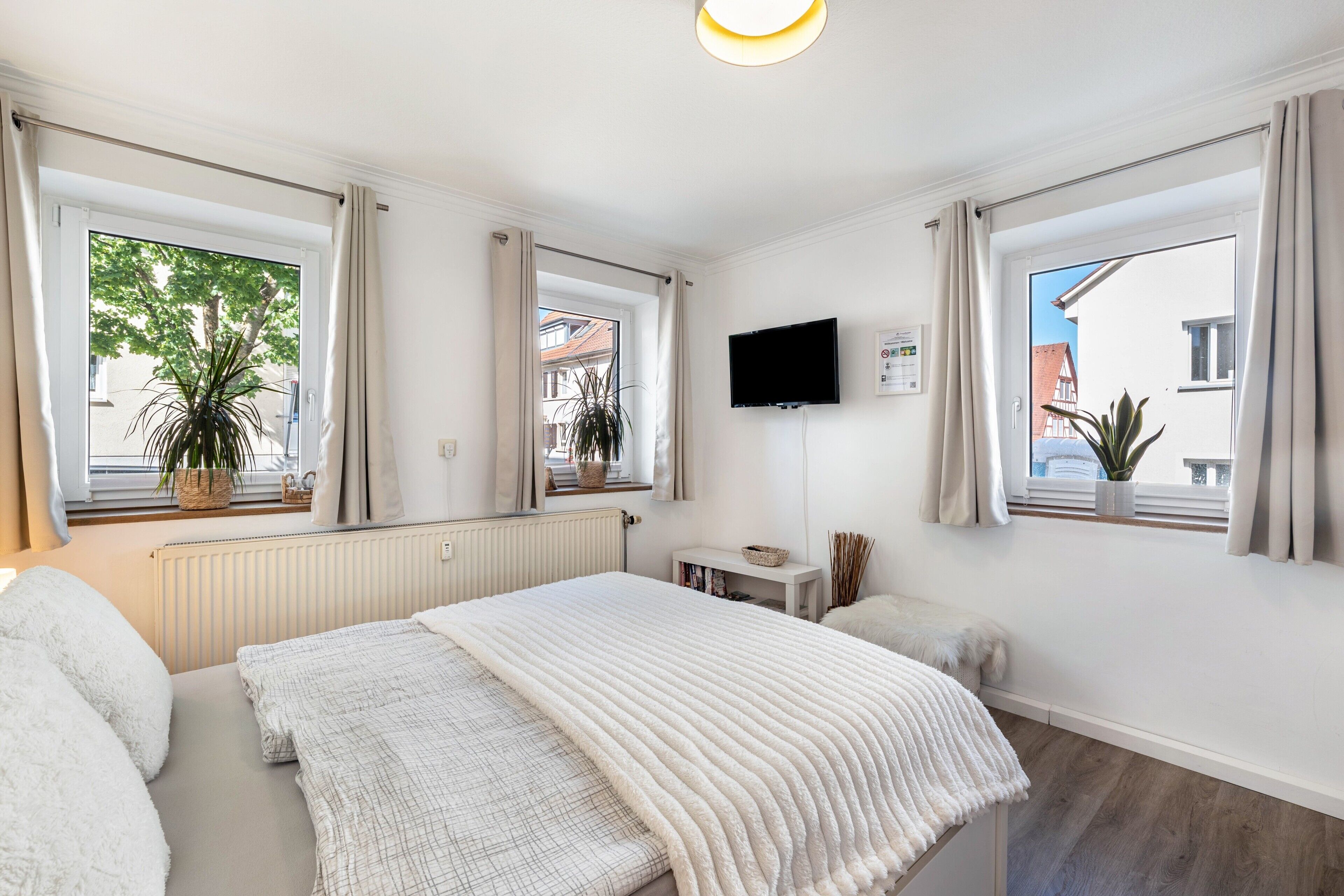1 quarto, Wi-Fi de cortesia, roupa de cama