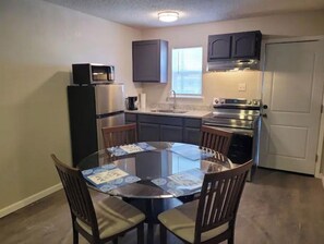 Private kitchen - Luxury Apartment Suite 3 (El Paso)