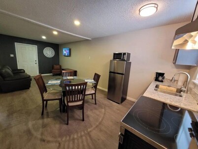 Luxury Apartment Suite 3