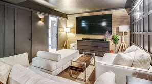 Smart TV, books