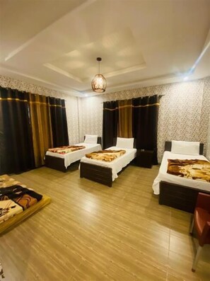 Free WiFi - Sky Touch Resort  (Balakot)