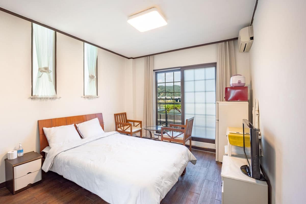 Chambre, 1 chambre (206ho(Brown,withpet,riverview))