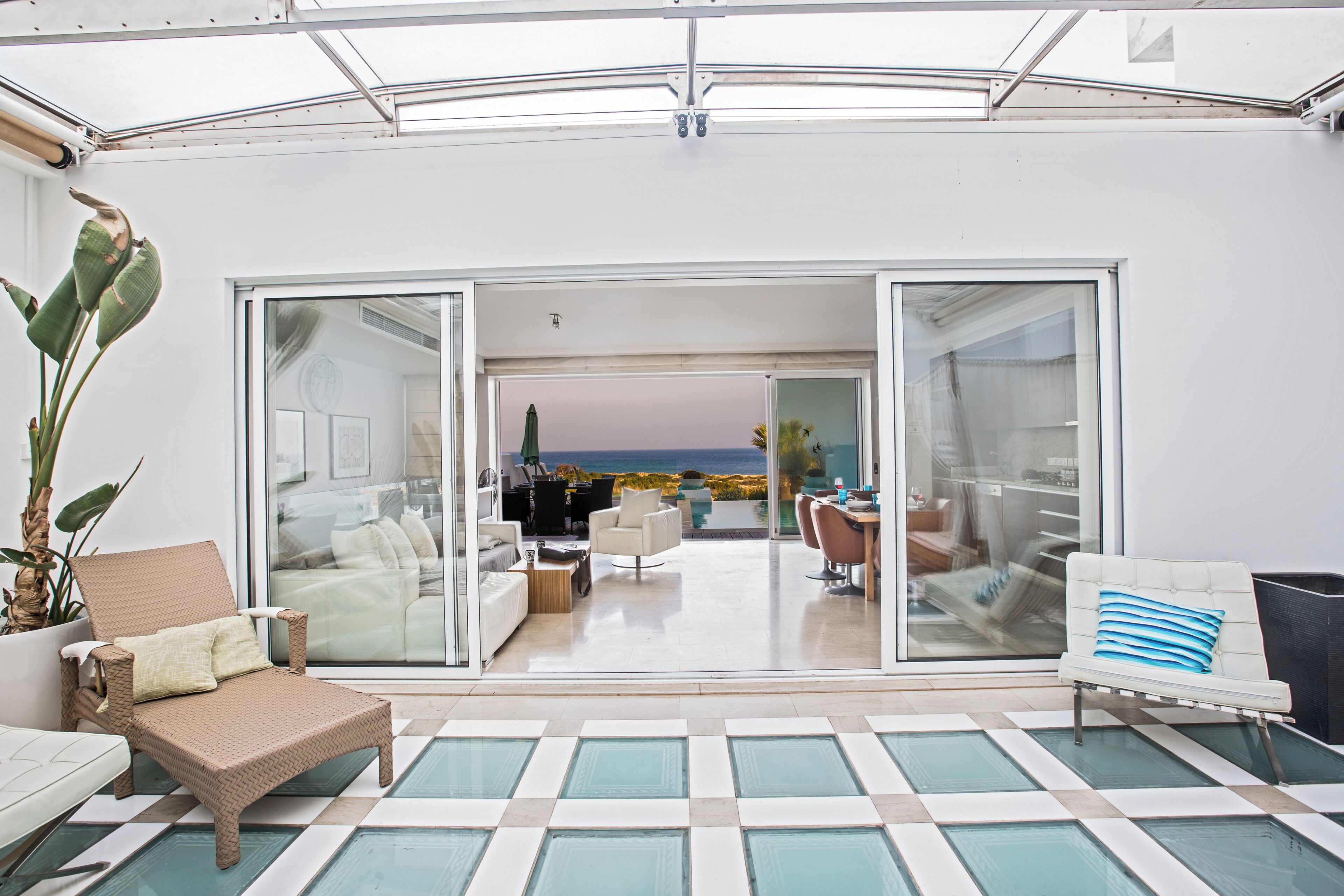 Villa, 5 Bedrooms, Private Pool, Garden View | Interior