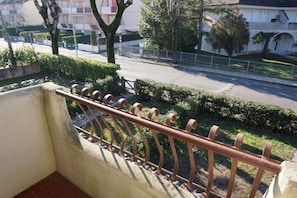 Villa, 2 camere da letto, balcone, vista giardino | Balcone