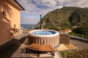 House | 2 bedrooms - Faj do Amo by Atlantic Holiday (São Vicente)