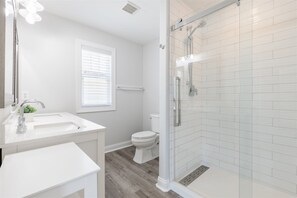 House (The Hub Home) | Exterior - The Hub Home (Greenville)