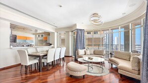 Dining - Spectacular 180 Degree SeaView 3 Bedrooms Listing By Owner (Dubai)