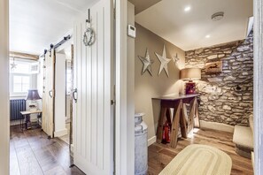 Interior - The Mustard Pot -  Kirkby Lonsdale Town Centre (Kirkby Lonsdale)