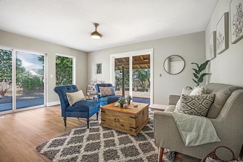 Book now for new 2026 specials! Fire-pit, garage games, wine country relaxing