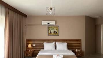 Comfort-dobbeltværelse | Egyptiske bomuldslagner, premium-sengetøj, skrivebord