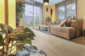 TV, computer monitors - Nice apartment near the center (Martigny)