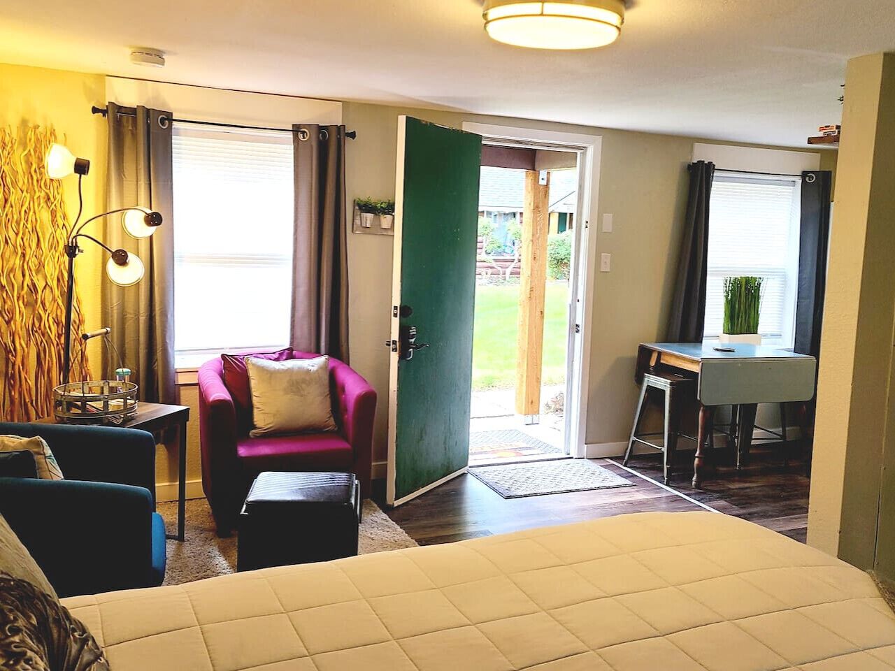 Desk, iron/ironing board, travel crib, free WiFi