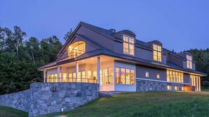 Unclassified image, 5 of 42, button - Private Mountain Estate | 7 Min to Okemo (Ludlow)