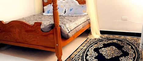 3 bedrooms, WiFi, bed sheets