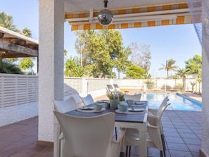Outdoor dining - Vacation home Silvia by Interhome (Deltebre)
